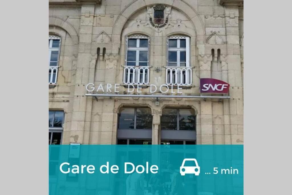 Le Canal Parking Gratuit Home-One Dole Extérieur photo